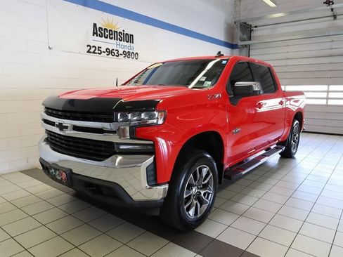 Used 2020 Chevrolet Silverado 1500 LT w/ Texas Edition image 2