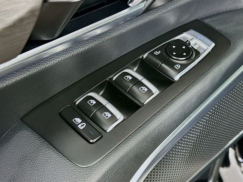 Used 2024 Kia Telluride SX Prestige X-Pro AWD/4WD image 30