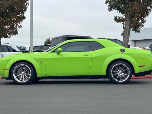 Used 2023 Dodge Challenger R/T Scat Pack image 7