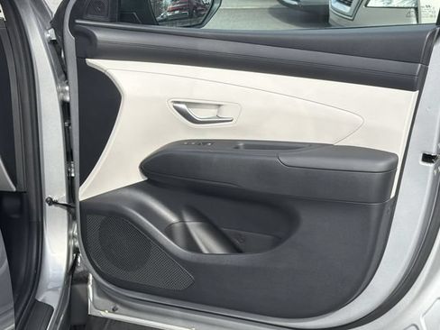 Certified 2026 Hyundai Tucson SE FWD image 14