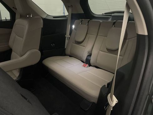 Used 2023 Ford Explorer Limited w/ Limited Technology Package image 30