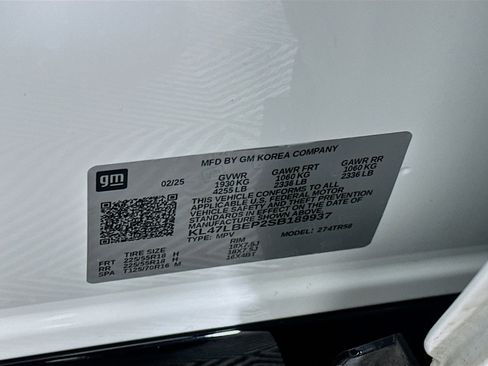 Used 2025 Buick Envista Sport Touring image 12