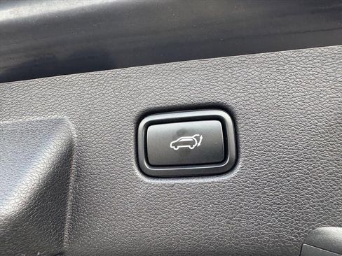 Used 2023 Kia Sportage X-Line w/ X-Line Premium Package AWD/4WD image 11