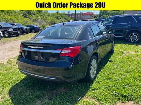 Used 2013 Chrysler 200 Touring FWD image 4