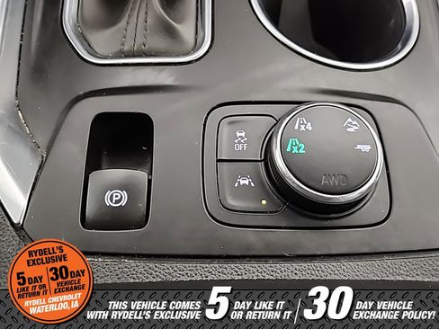 Certified 2021 Chevrolet Traverse Premier w/ LPO, Floor Liner Package image 40