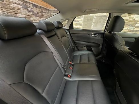 Used 2021 Kia Forte EX FWD image 35