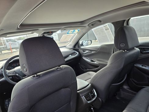 Used 2023 Chevrolet Malibu LT image 15