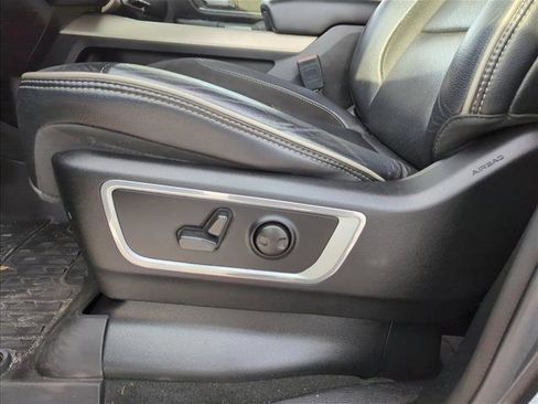 Used 2022 RAM 1500 Laramie image 10