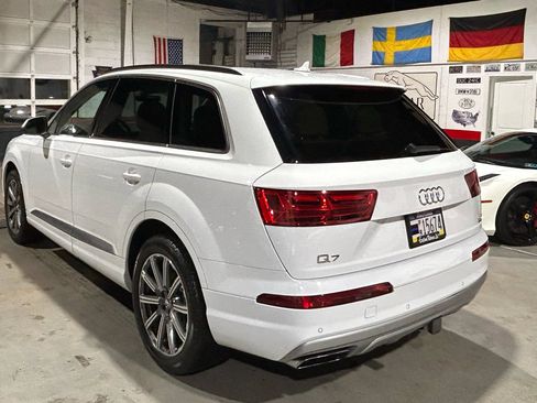 Used 2017 Audi Q7 3.0T Premium Plus image 3
