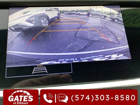 Used 2023 Buick Encore GX Preferred w/ Cold Weather Comfort Package FWD image 18