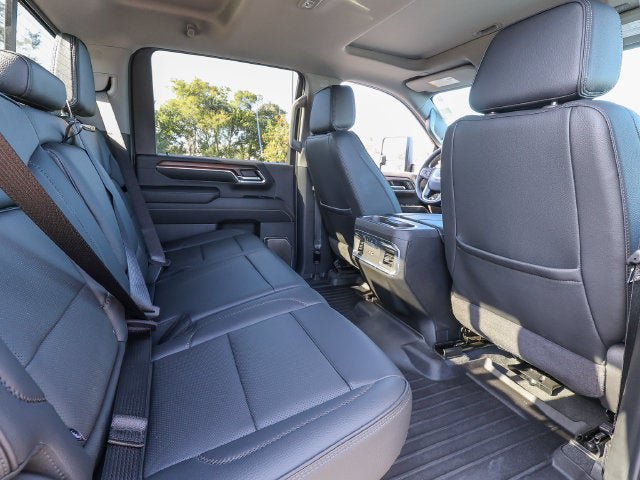 Used 2024 GMC Sierra 3500 Denali w/ Denali Reserve Package AWD/4WD image 26