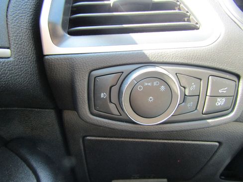 Certified 2023 Ford Edge SEL w/ Convenience Package image 28