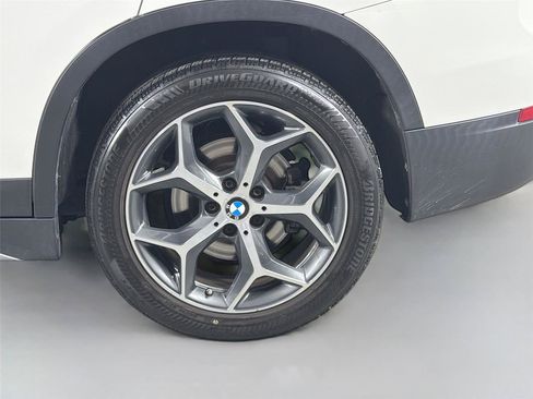 Used 2018 BMW X1 sDrive28i FWD image 30