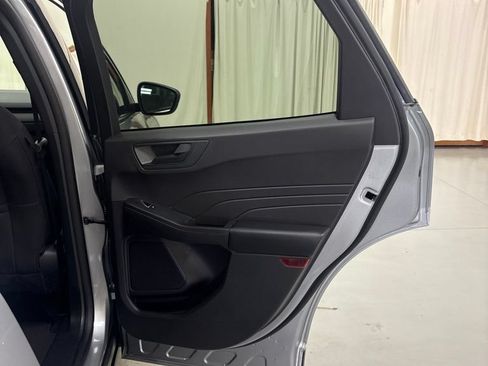 Used 2024 Ford Escape Active AWD/4WD image 29