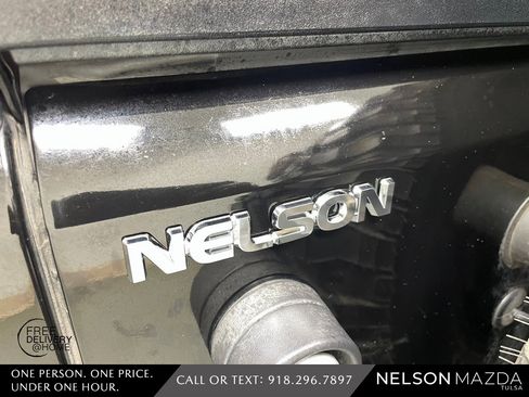 Used 2017 Jeep Wrangler Unlimited Rubicon image 15