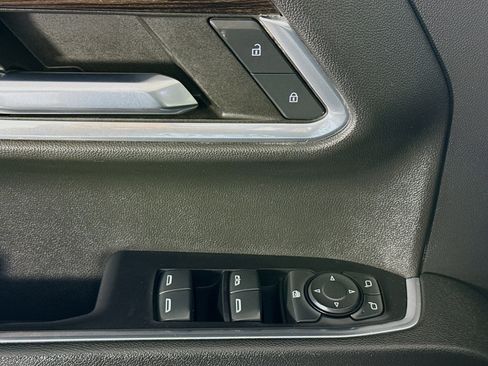 Used 2023 Chevrolet Silverado 1500 LT image 23