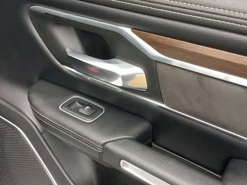 Used 2021 RAM 1500 Laramie AWD/4WD image 21