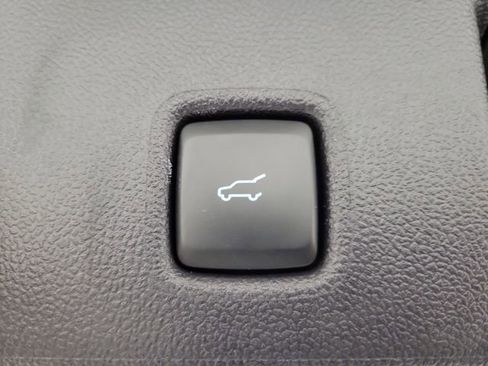 Used 2024 Ford Escape ST-Line w/ Tech Pack #1 AWD/4WD image 10