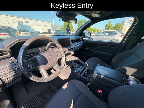Used 2024 Toyota Tacoma SR w/ SR Upgrade Package AWD/4WD image 9