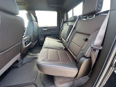New 2026 GMC Sierra 2500 Denali w/ Denali Reserve Package image 26