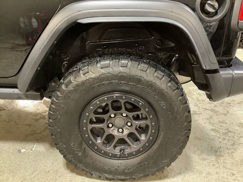 Certified 2022 Jeep Wrangler Unlimited Sport image 13