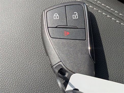 New 2025 GMC Canyon Elevation image 32