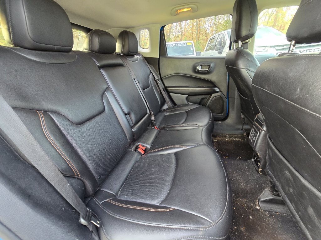 Used 2020 Jeep Compass Limited AWD/4WD image 24
