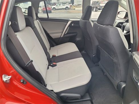 Used 2017 Toyota RAV4 XLE w/ Premium Special Value Package image 14