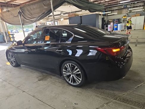 Used 2018 INFINITI Q50 Sport w/ Proactive Package RWD image 16