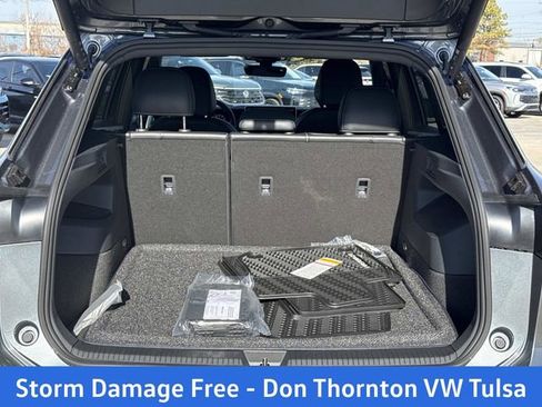 New 2026 Volkswagen Tiguan SE R-Line AWD/4WD image 6