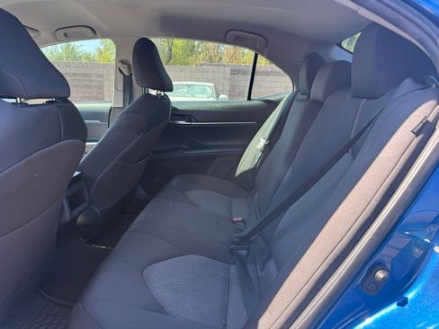 Used 2019 Toyota Camry LE FWD image 10