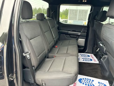 Used 2021 Ford F150 XLT w/ Equipment Group 302A High RWD image 27