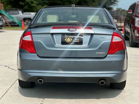 Used 2011 Ford Fusion SEL w/ 302A Rapid Spec Order Code FWD image 6