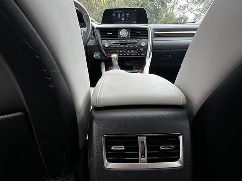 Certified 2022 Lexus RX 350 FWD w/ Premium Package image 38