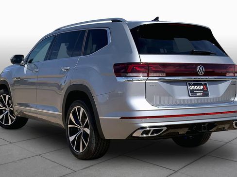 New 2026 Volkswagen Atlas SEL Premium R-Line AWD/4WD image 11