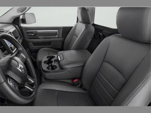 Used 2019 RAM 1500 Tradesman RWD image 4