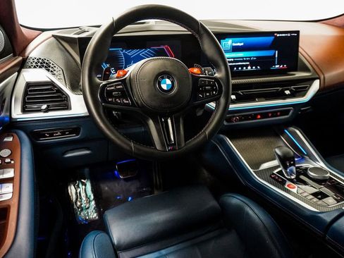 Used 2024 BMW XM image 16