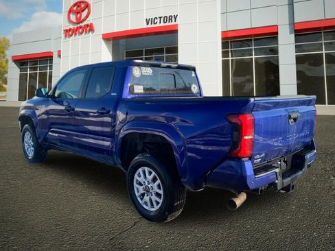 Used 2024 Toyota Tacoma SR5 image 5