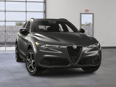 New 2025 Alfa Romeo Stelvio Sprint AWD/4WD image 8