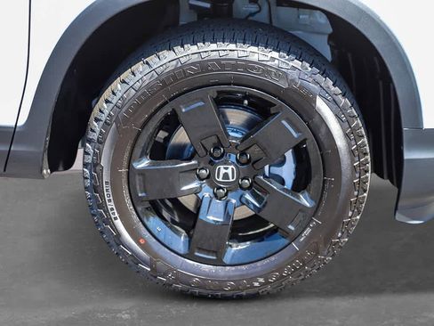 New 2026 Honda Ridgeline Black Edition image 7