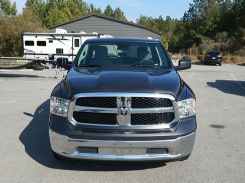 Used 2024 RAM 1500 Classic SLT image 2
