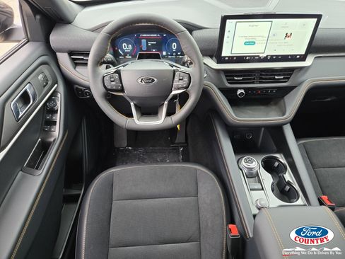 New 2026 Ford Explorer Tremor w/ Tremor Convenience Package image 9