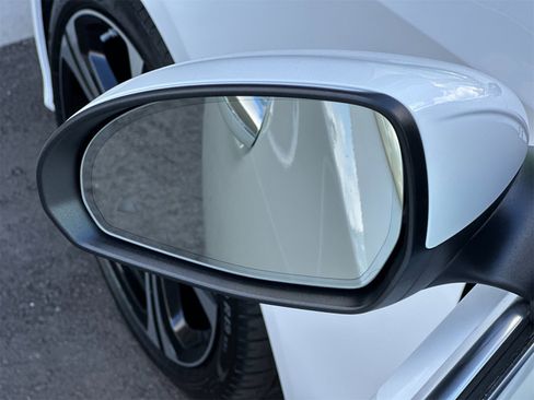 Certified 2025 Mercedes-Benz C 300 Sedan image 10