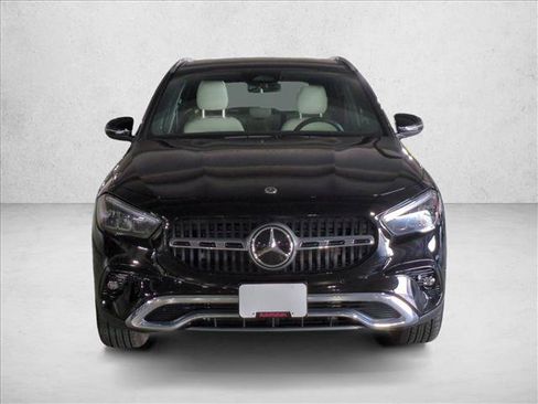 Used 2026 Mercedes-Benz GLA 250 image 2