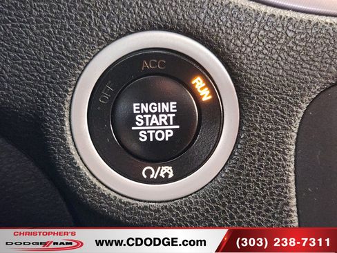 Used 2023 Dodge Charger SXT w/ Blacktop Package AWD/4WD image 29