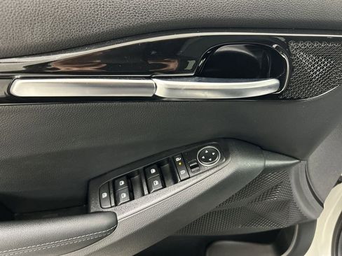 Certified 2024 Kia Seltos S image 11