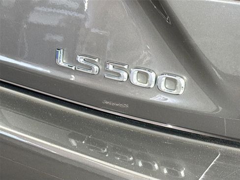 Used 2018 Lexus LS 500 w/ Interior Upgrade Package RWD image 14