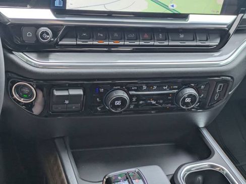 New 2026 Chevrolet Silverado 1500 High Country AWD/4WD image 22
