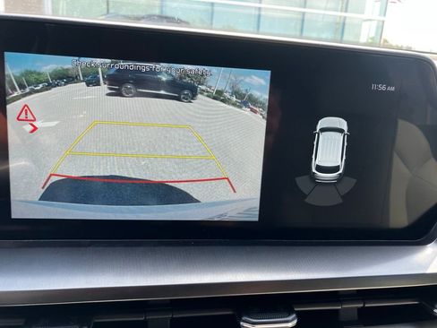 Used 2023 Kia Telluride S image 21