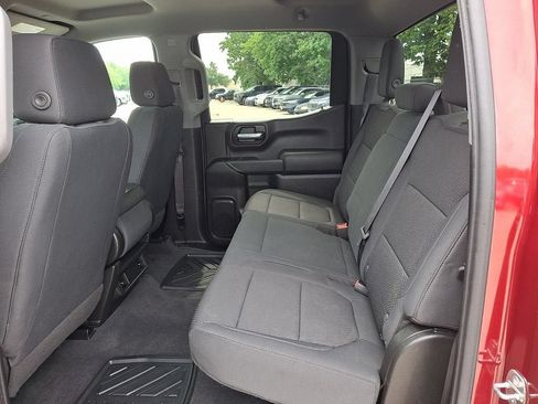 Certified 2020 Chevrolet Silverado 1500 Custom w/ Custom Value Package AWD/4WD image 12